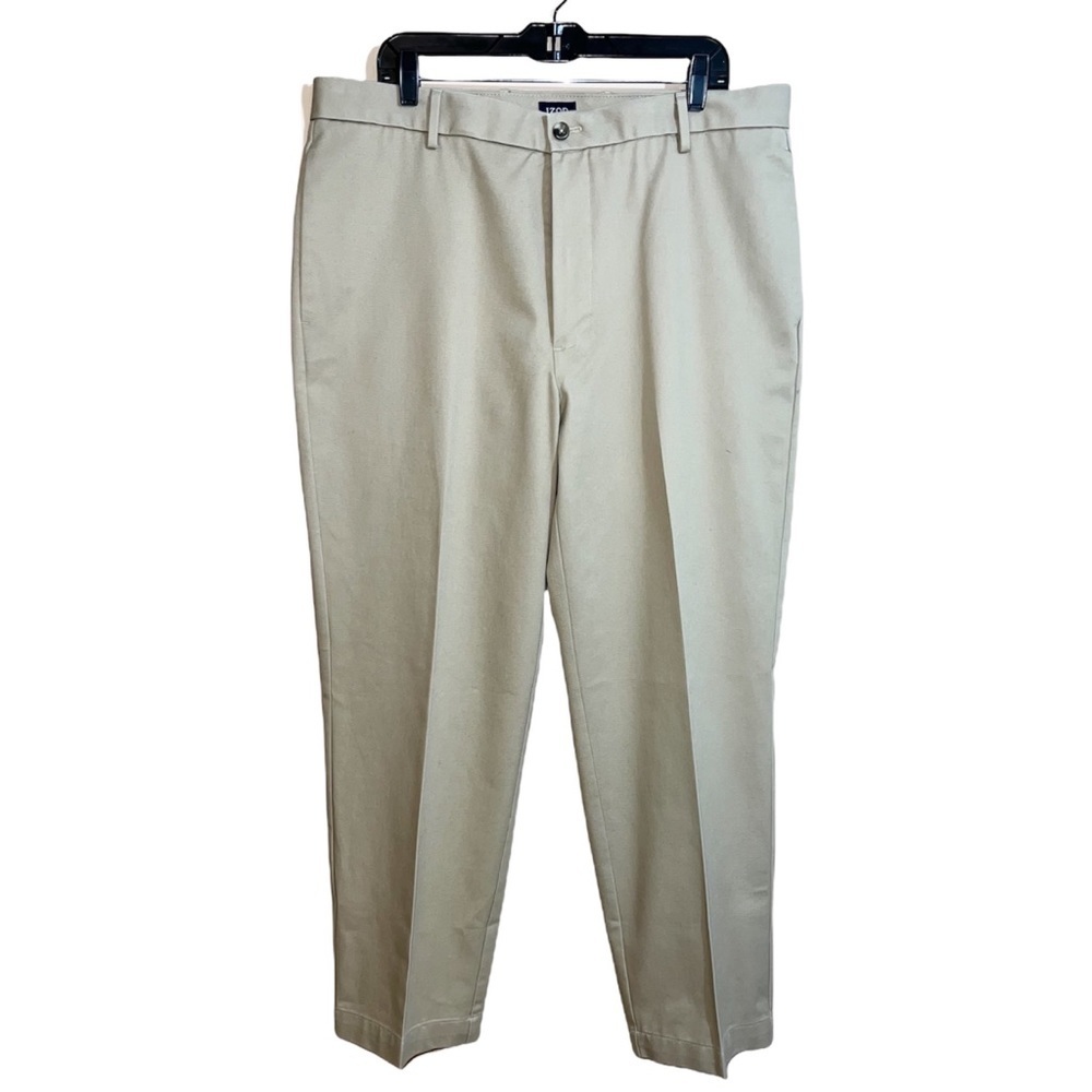 Izod Pants Men’s Size 38x31 Tan Khaki Flat Front Casual Modern